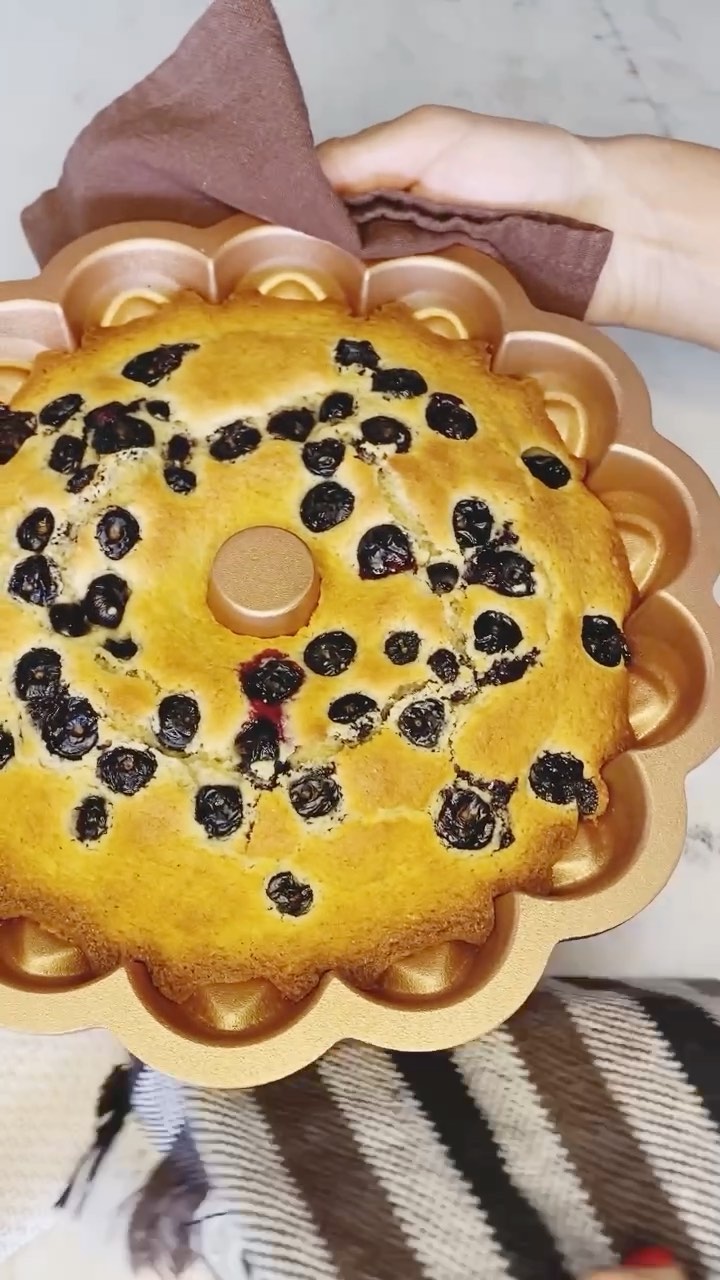 Bolo de Iogurte sem Glúten feito com Zaya Flour